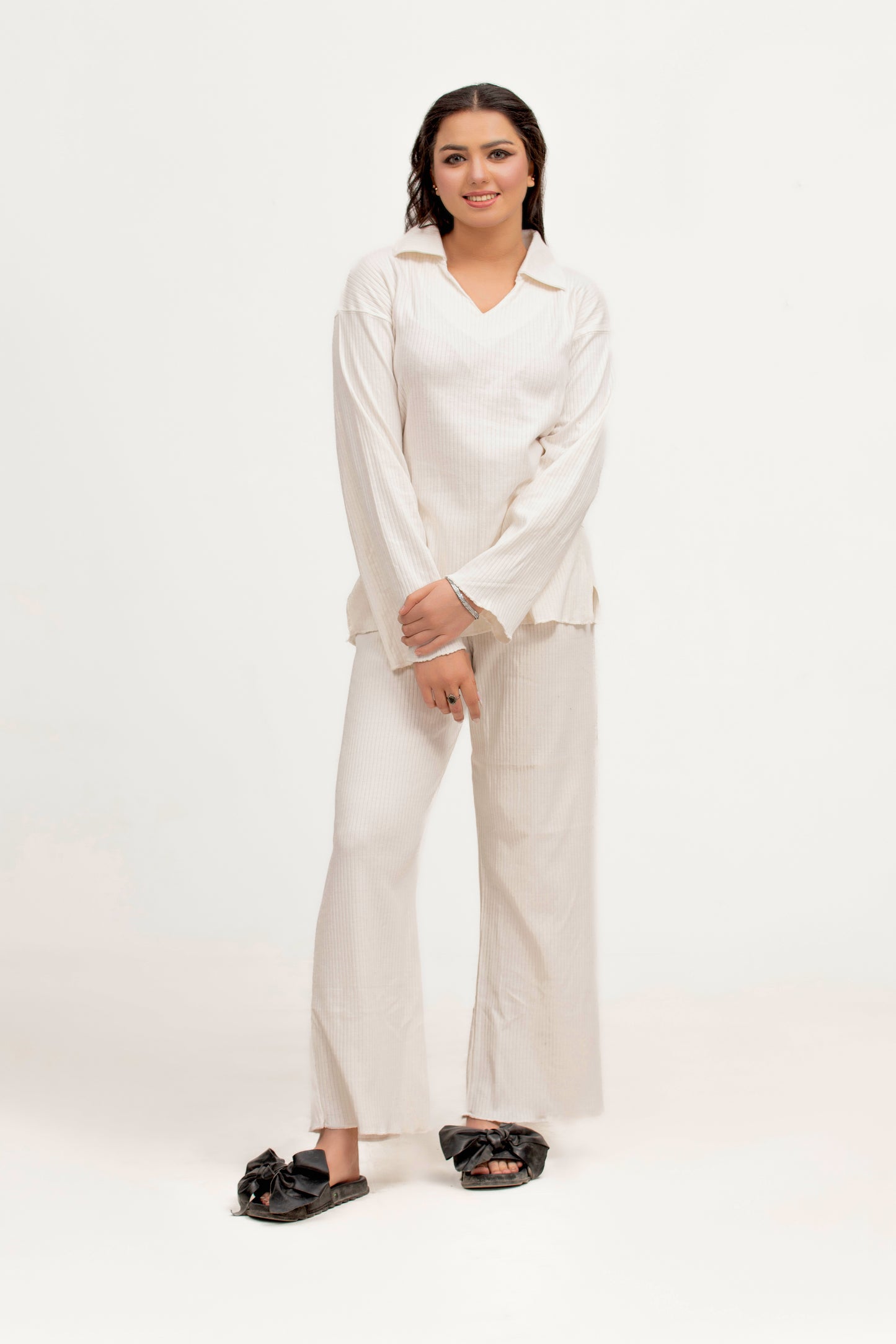 Plain Co-Ord Waffle Knitted V-Neck - WHITE