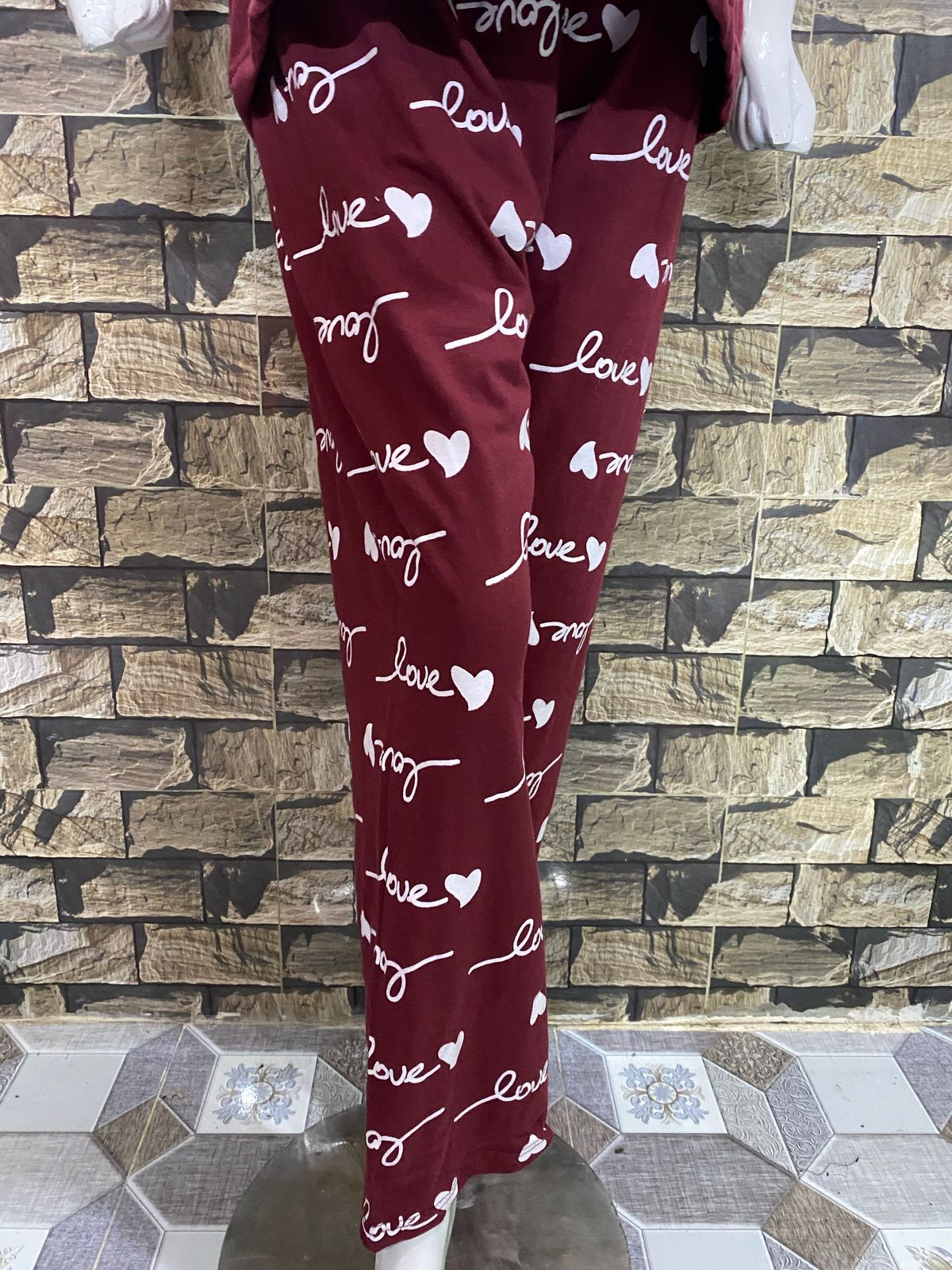 Mehroon Love Printed Night Suit